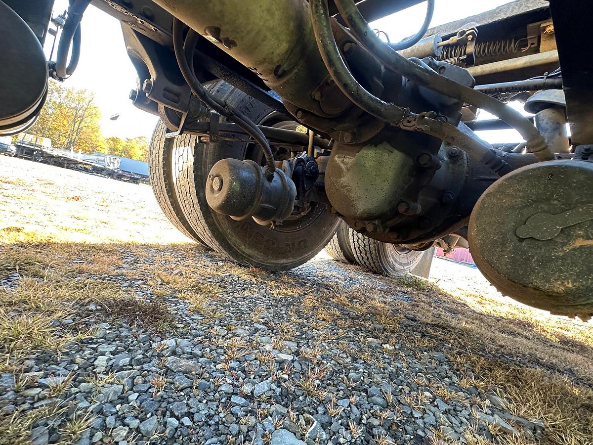 Used 2013 PETERBILT 384