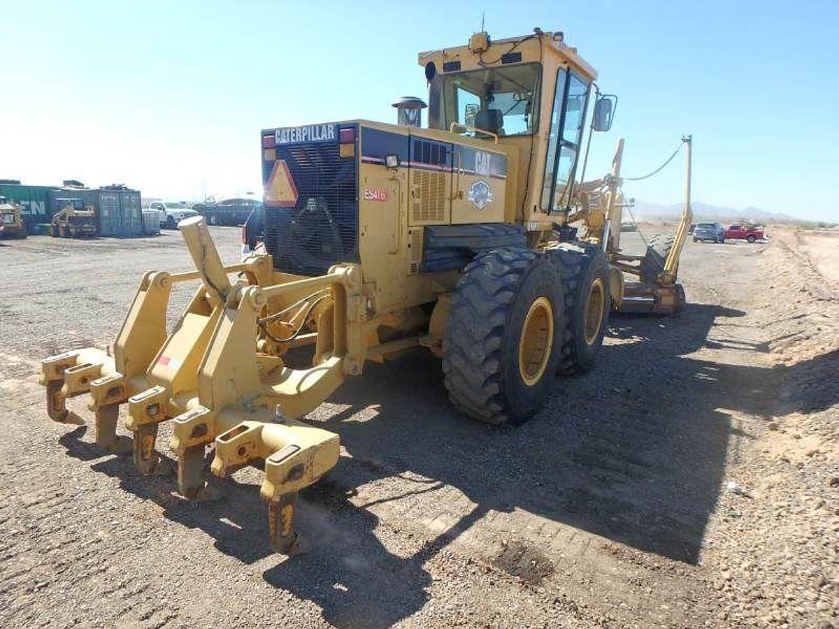 Used 2006 CATERPILLAR 14H
