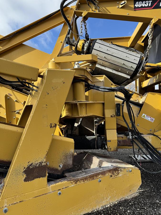 Used 2023 SCREEN MACHINE 4043 TR