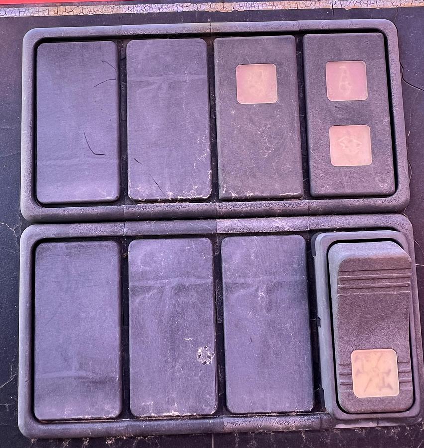 Used 2007 SKY TRAK 8042