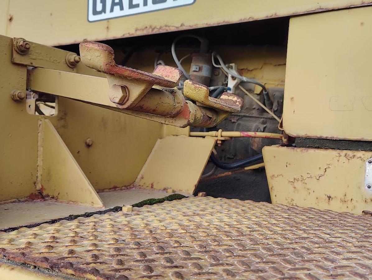 Used 1966 GALION UB-220 9 Wheel Pneumatic Roller