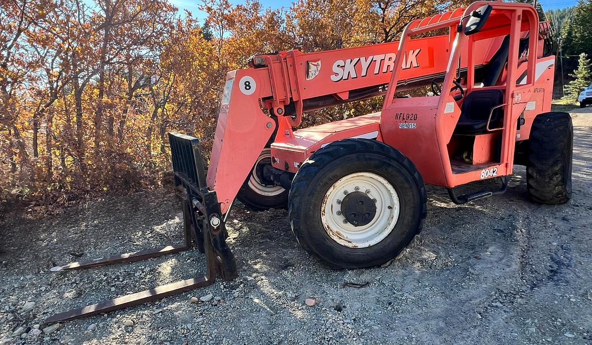 Used 2007 SKY TRAK 8042