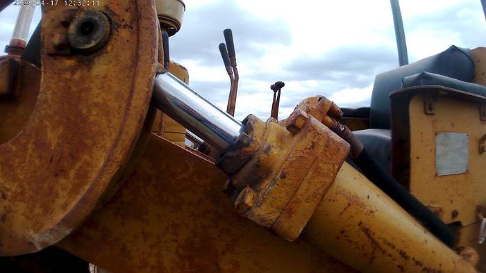 Used 1965 CATERPILLAR 933K