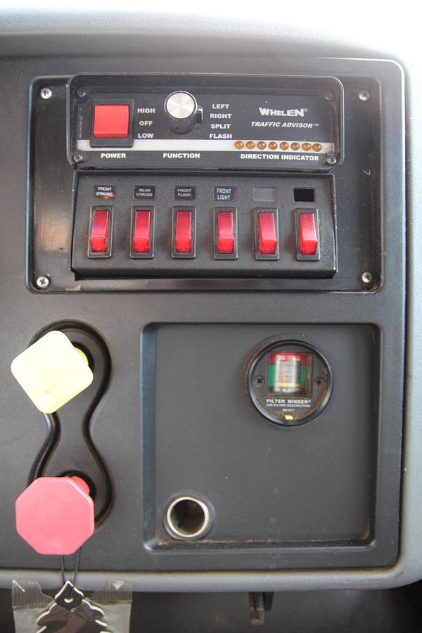 Used 2006 INTERNATIONAL DuraStar 4400