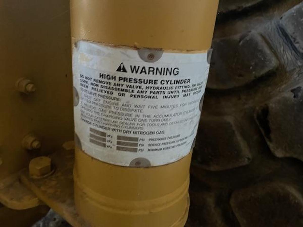 Used 1997 CATERPILLAR 615C Series II