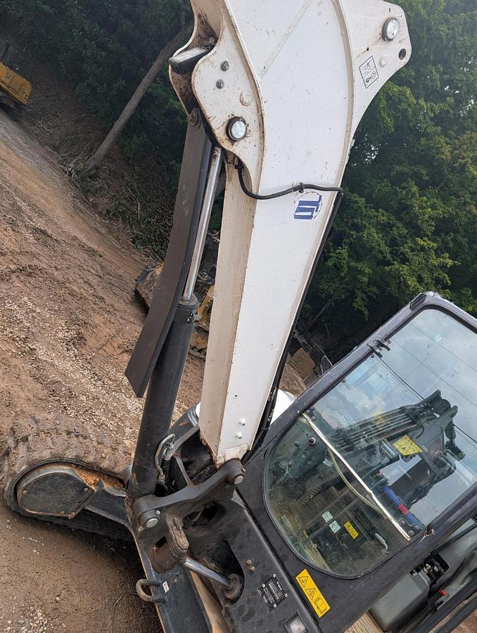Used 2023 BOBCAT E 42 R2