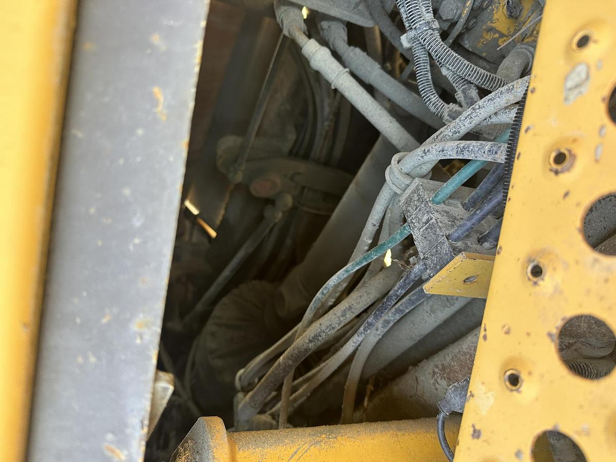 Used 2002 VOLVO A40D