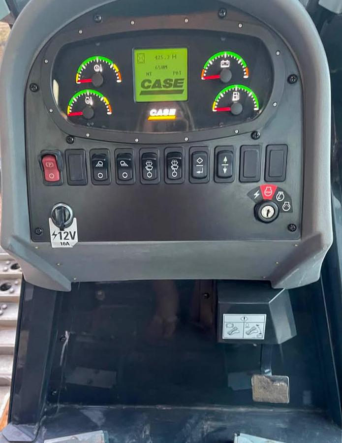 Used 2018 CASE 650M WT