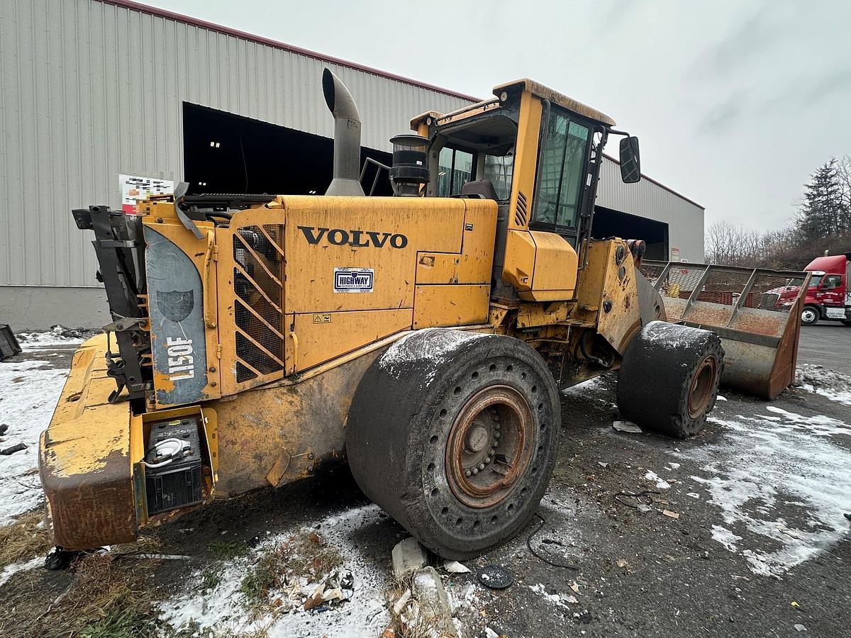 Used 2008 VOLVO L150F