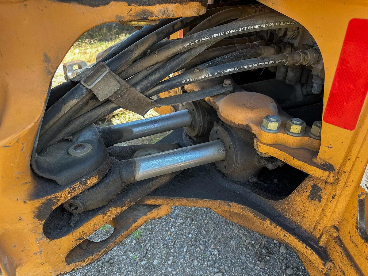 Used 2017 CASE 580 Super N
