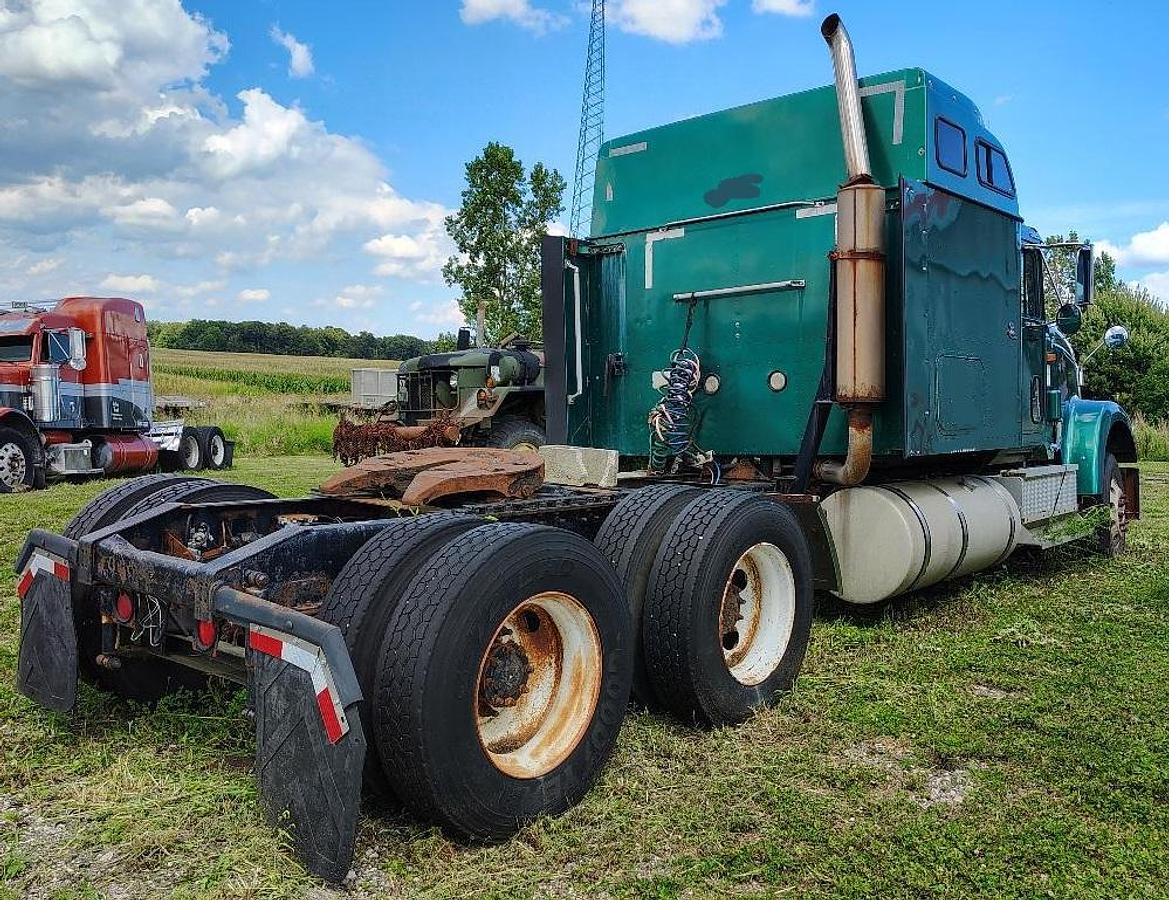 Used 2000 INTERNATIONAL 9900 Eagle