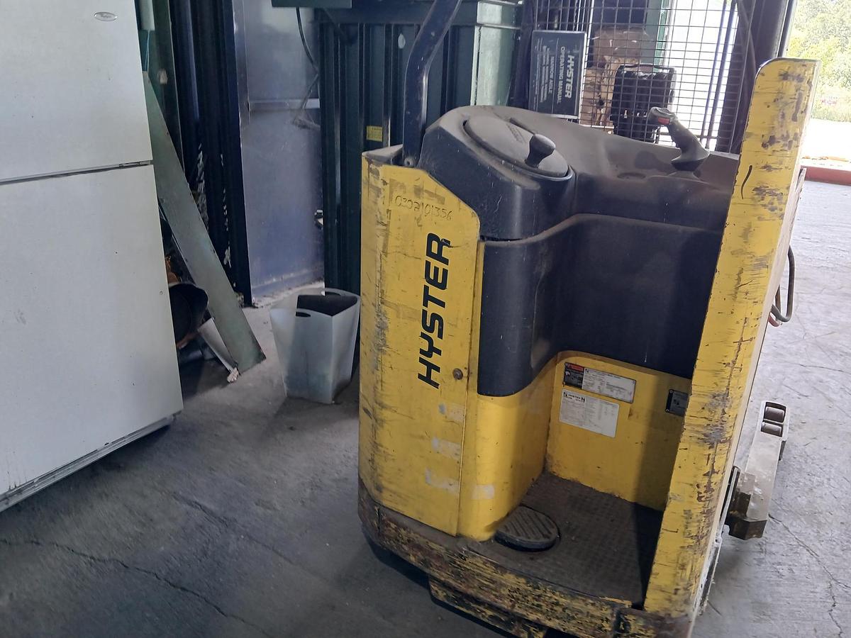 Used 2017 HYSTER 40-E30H5D3