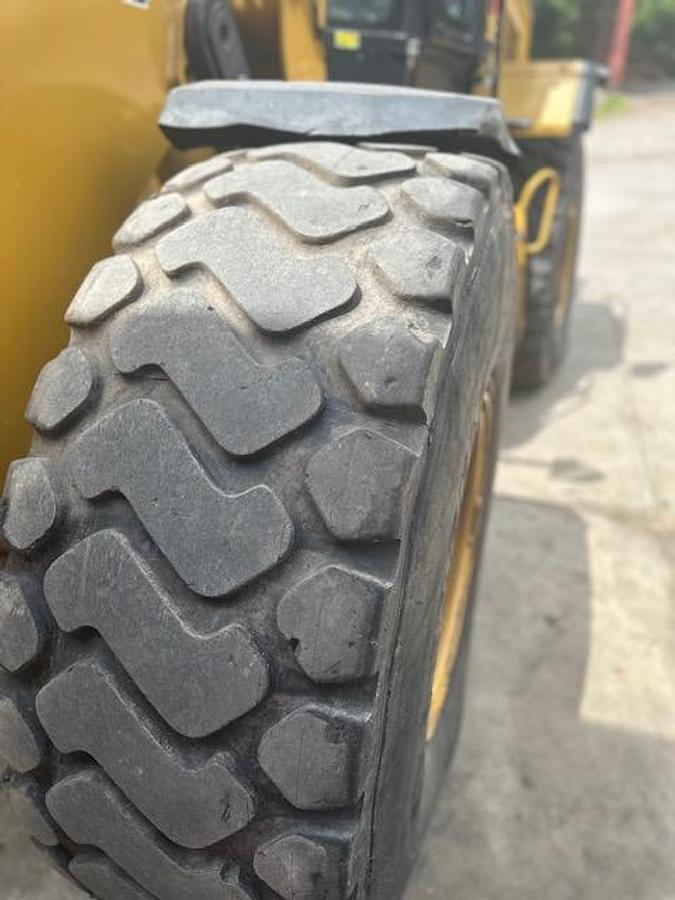 Used 2019 CATERPILLAR 930M