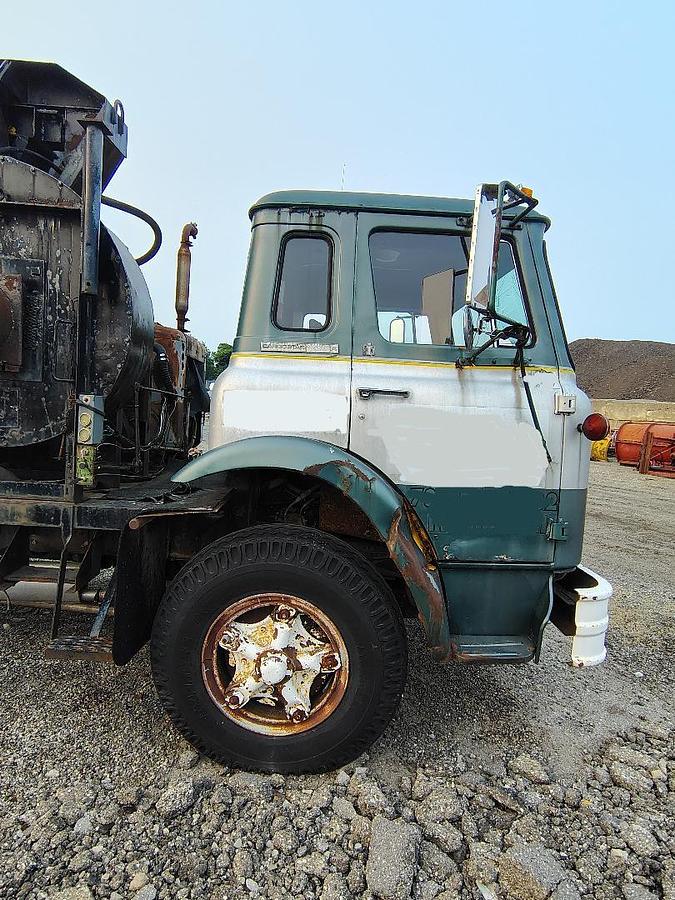 Used 1971 INTERNATIONAL CO1910A