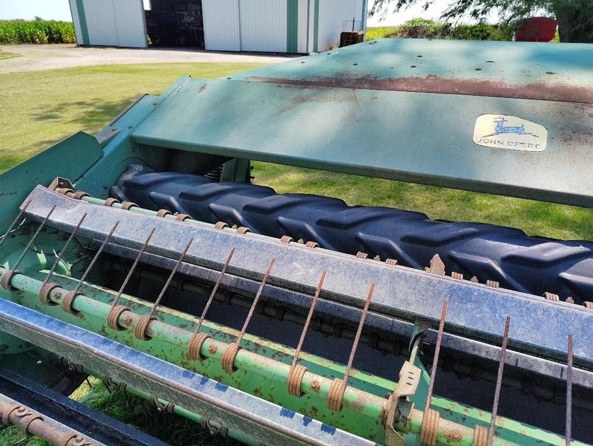 Used 1990 JOHN DEERE 1219 Hay Mower Conditioner/Windrower