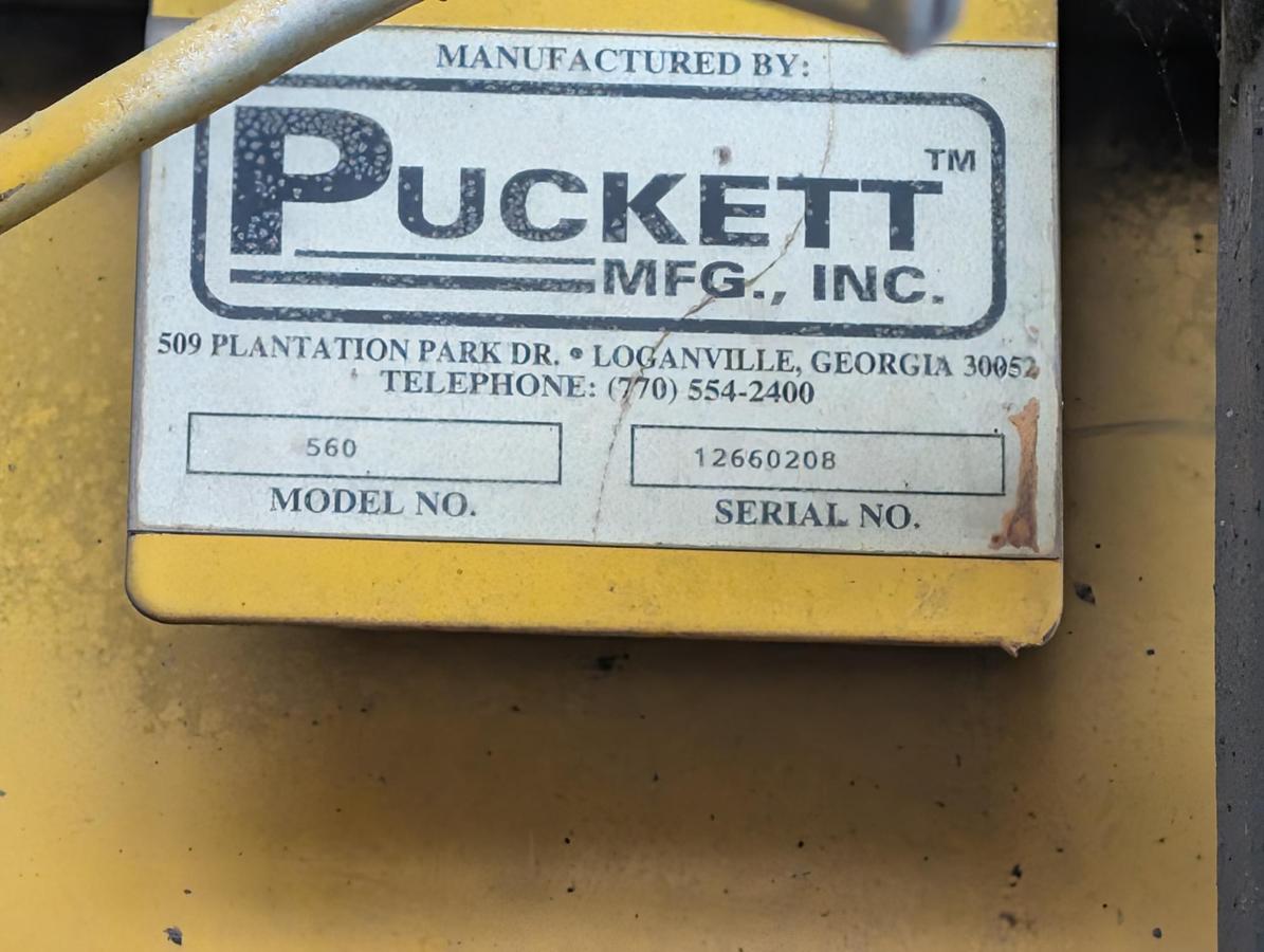 Used 2002 PUCKETT MFG 560