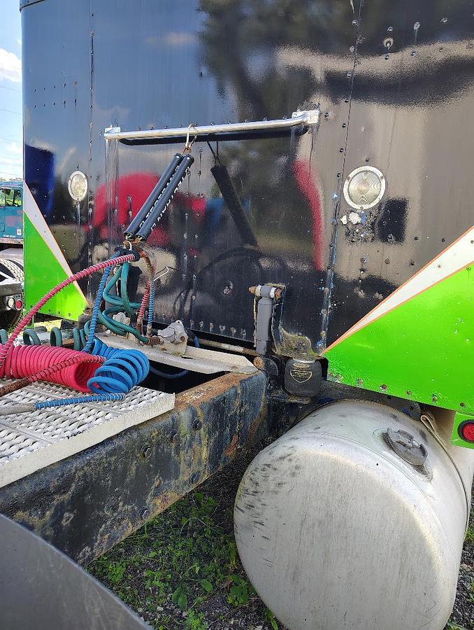 Used 1996 PETERBILT 379