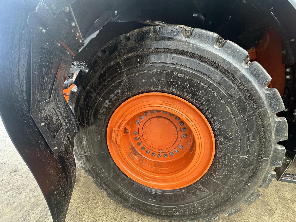 Used 2021 HITACHI ZW370-6HC