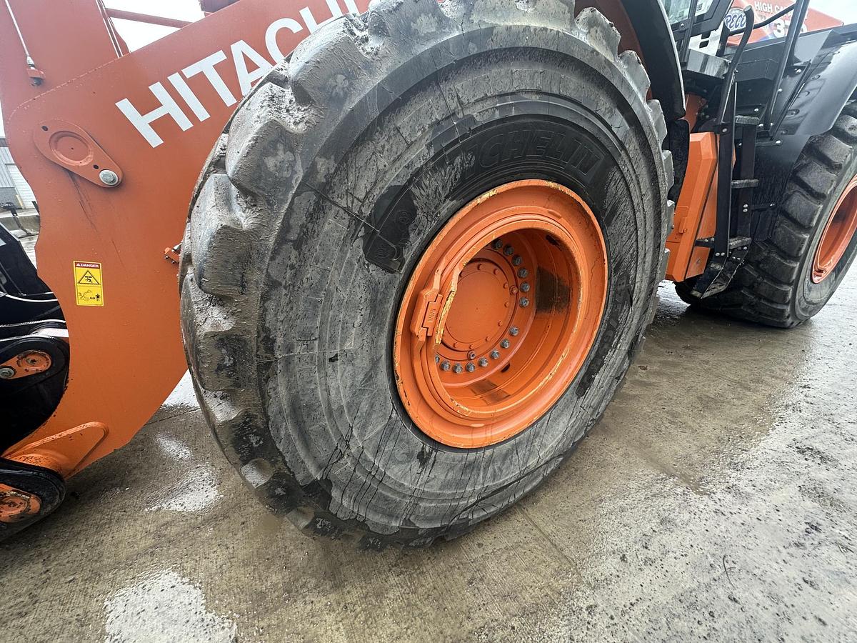 Used 2021 HITACHI ZW370-6HC