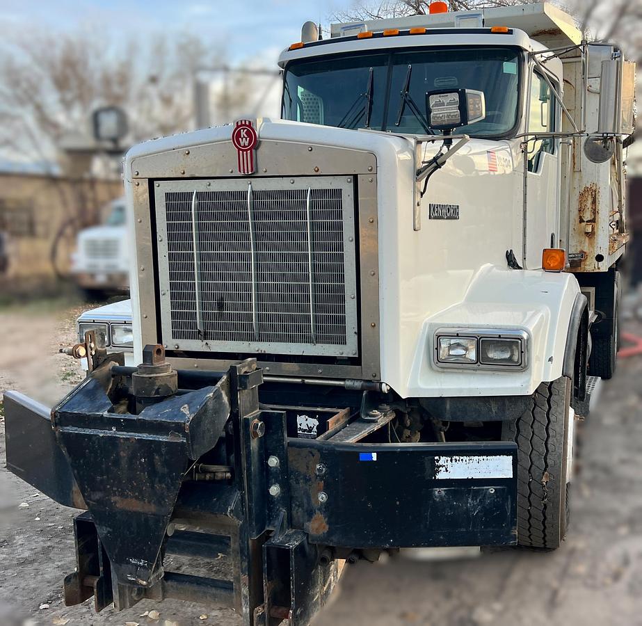 Used 2013 KENWORTH t800