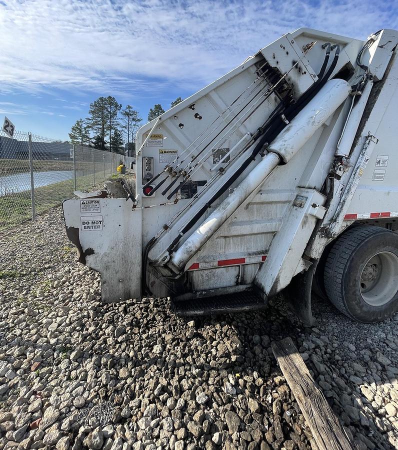 Used 2021 FREIGHTLINER M2 Refuse