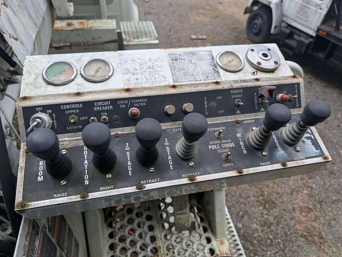 Used 1996 INTERNATIONAL 4800