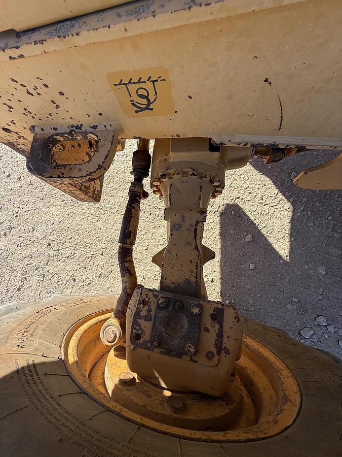 Used 2015 JOHN DEERE 310 SE