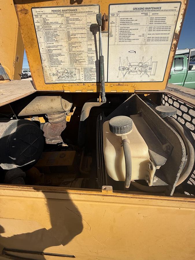 Used 2015 JOHN DEERE 310 SE