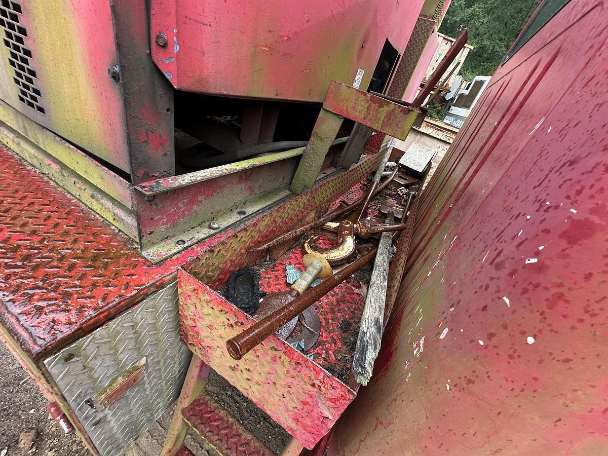 Used 2001 INTERNATIONAL 4700 Service Truck