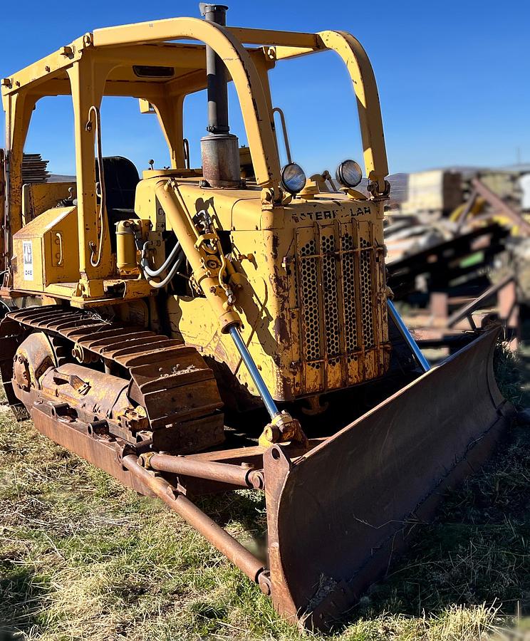Used 1984 CATERPILLAR D4E