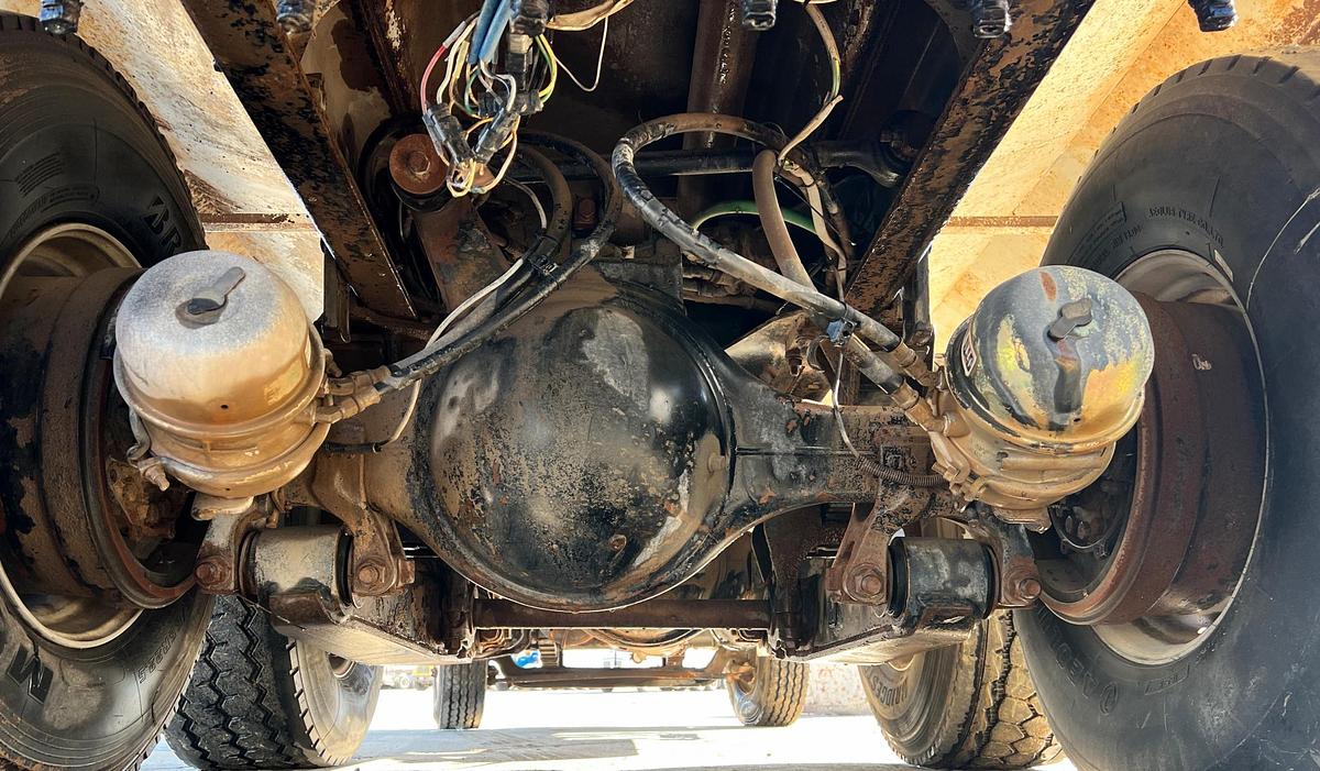 Used 2007 STERLING L7500 Water Truck