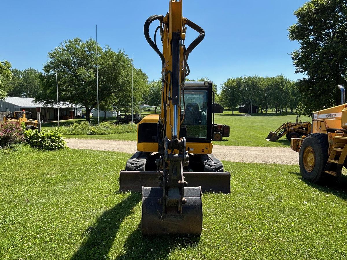 Used 2014 JCB 85Z-1