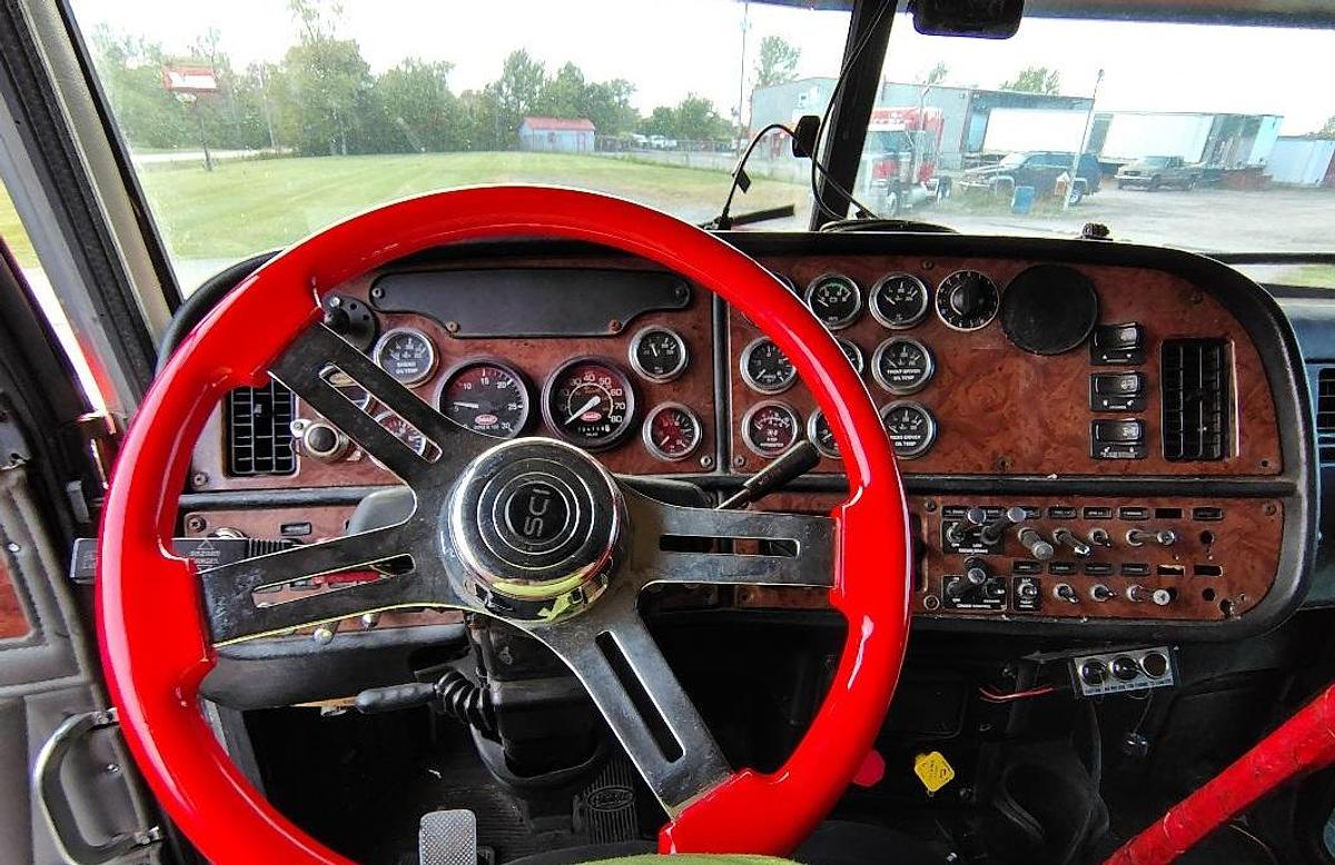 Used 2005 PETERBILT 379