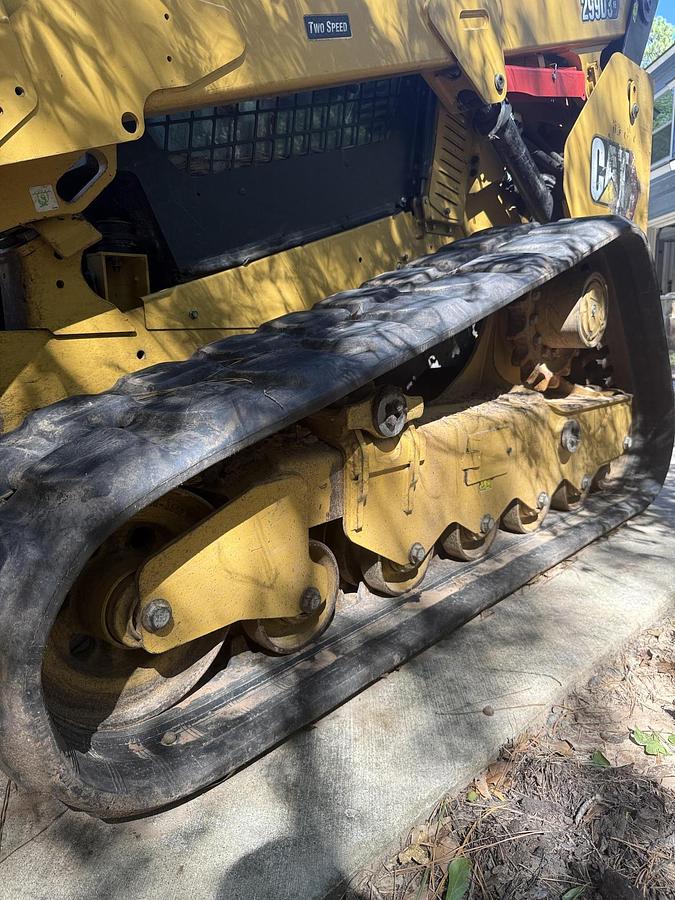 Used 2021 CATERPILLAR 299 D3 XE