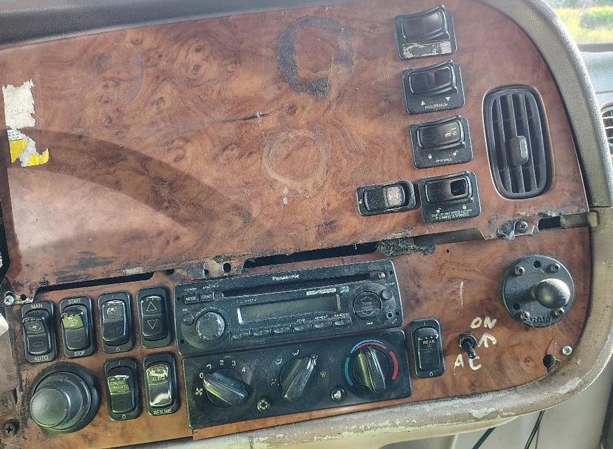 Used 2008 PETERBILT 386