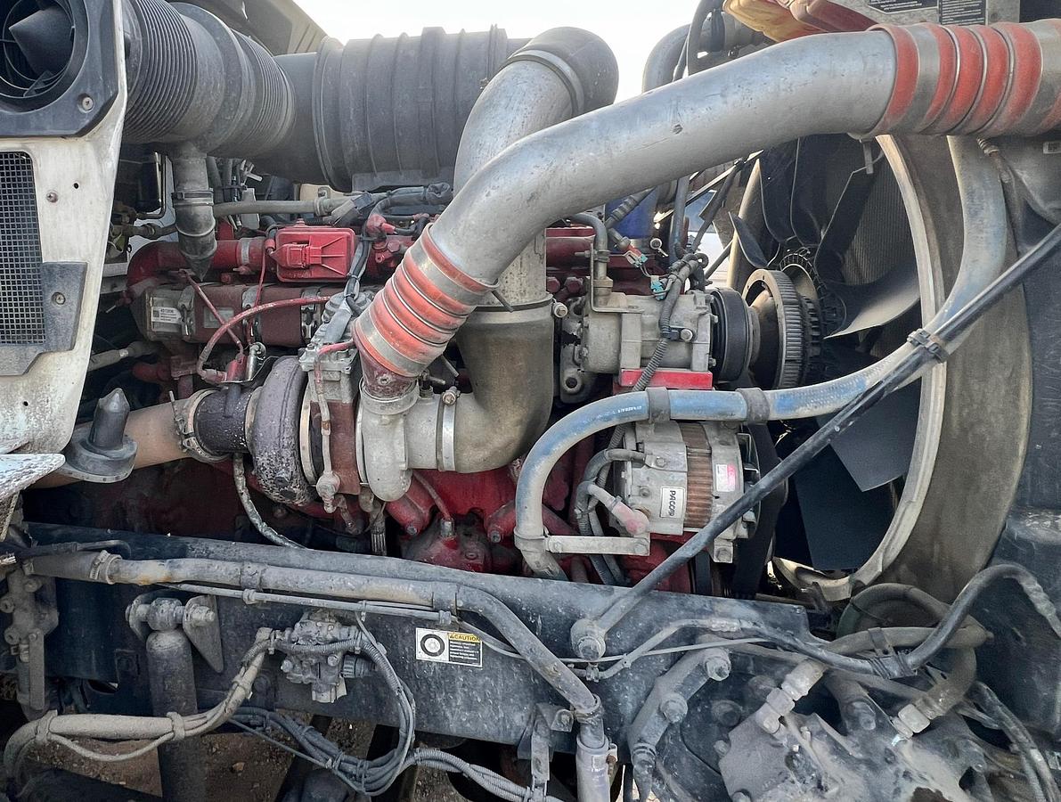 Used 2013 KENWORTH t800