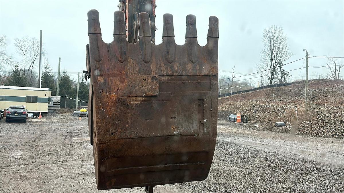 Used 2005 HITACHI ZX450D LC