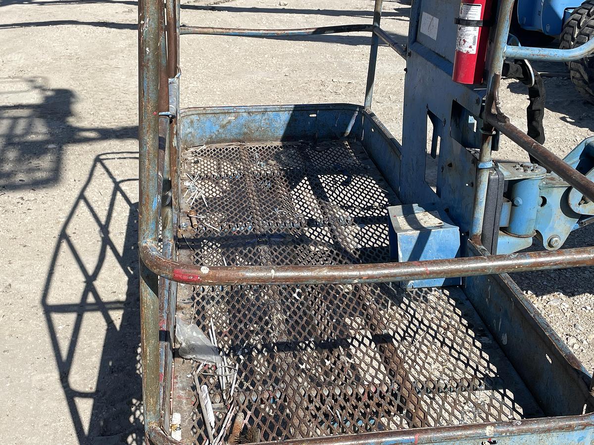 Used 2006 GENIE S-60