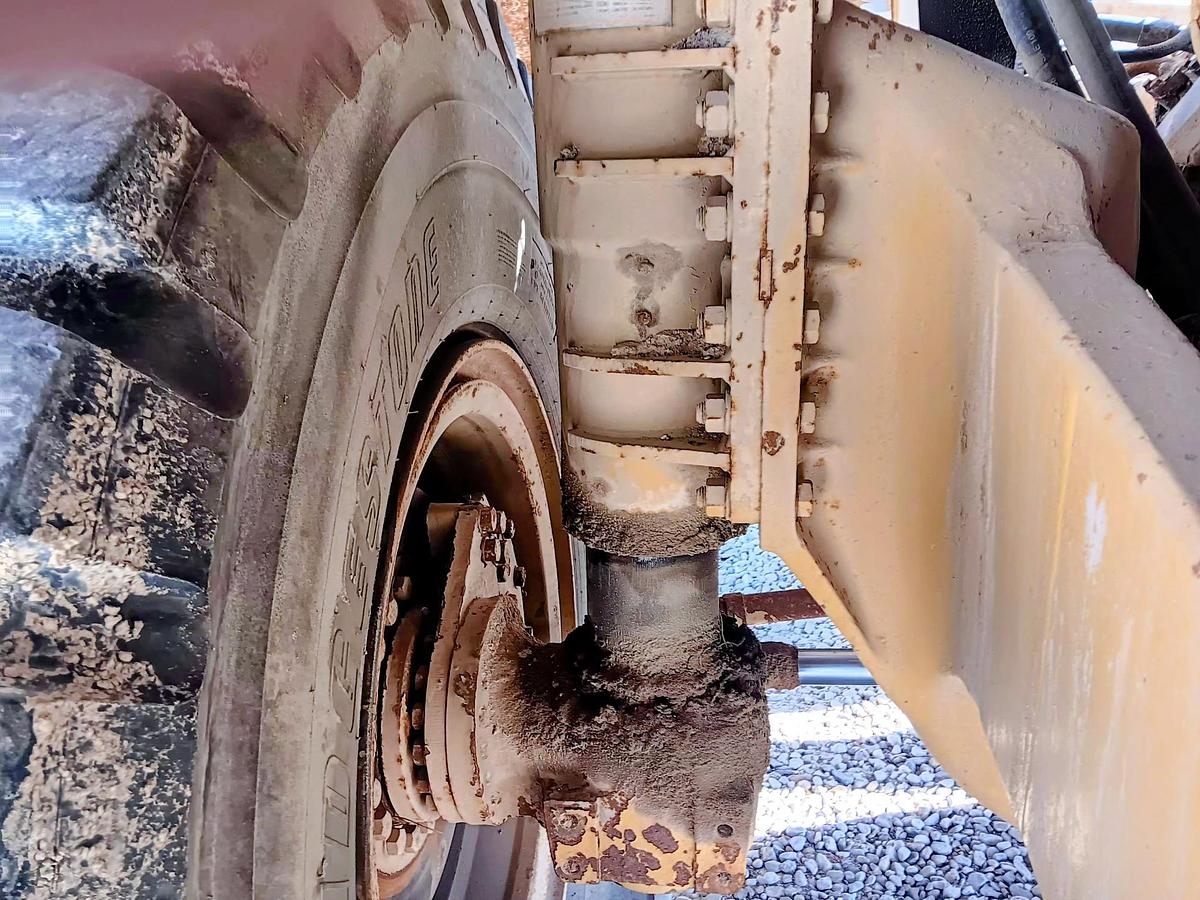 Used 1998 CATERPILLAR 773D