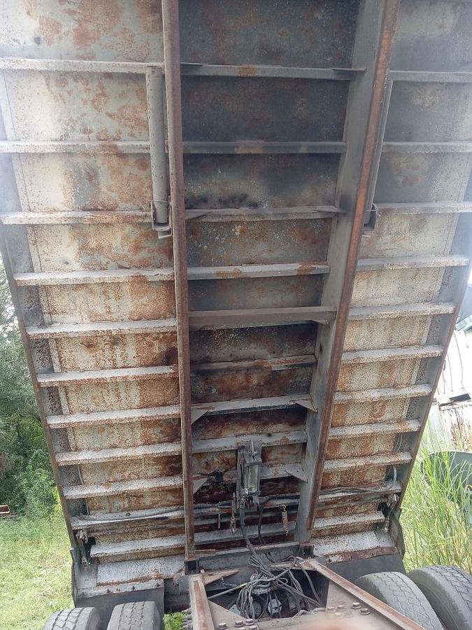 Used 2015 CATERPILLAR CT660 S