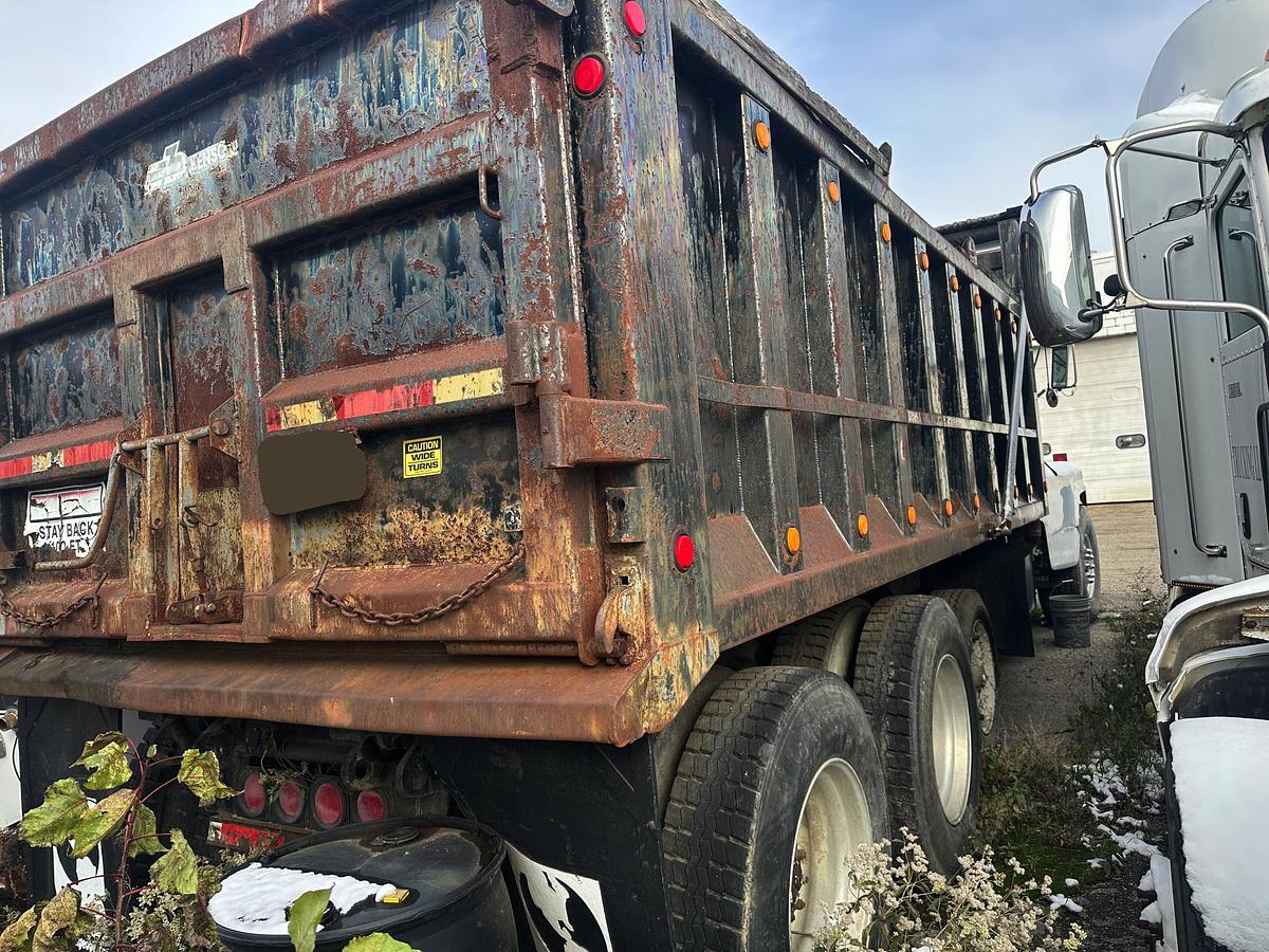 Used 1982 FORD L9000