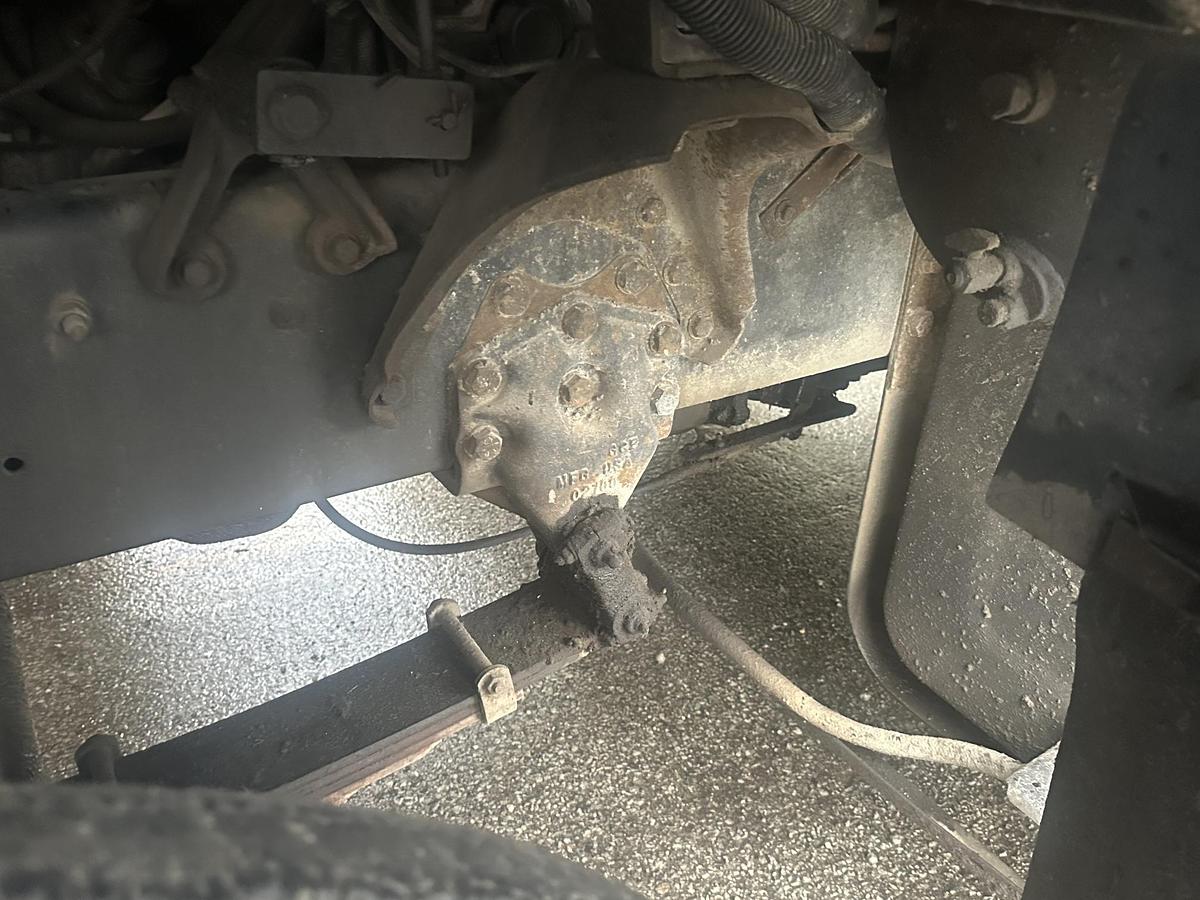 Used 1994 FORD L8000