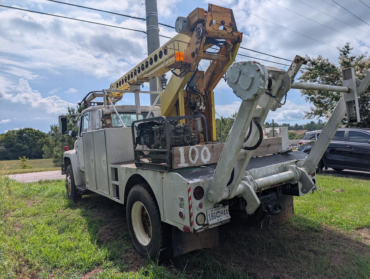 Used 1985 INTERNATIONAL S1900