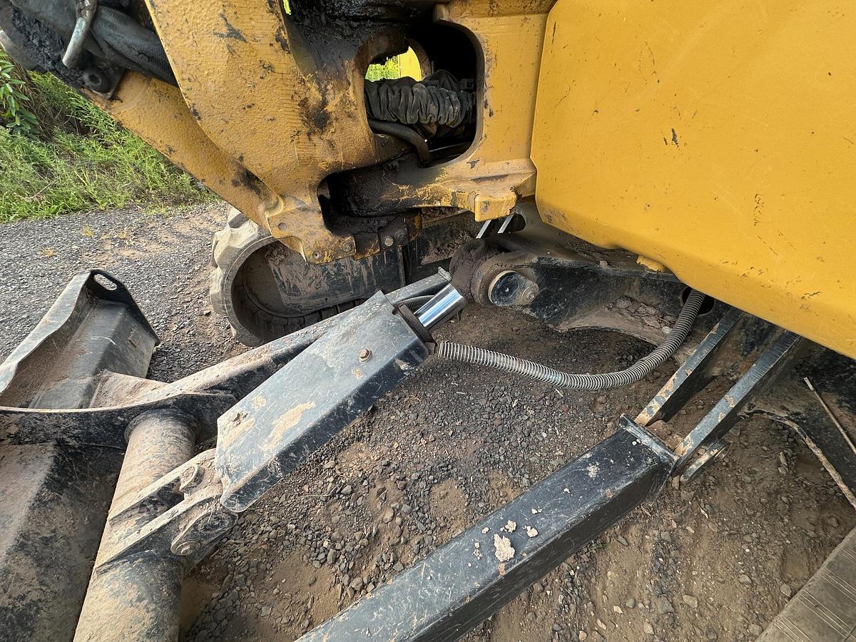 Used 2017 CATERPILLAR 305.5E2 CR