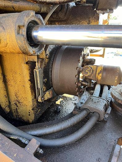 Used 1995 CATERPILLAR IT28F