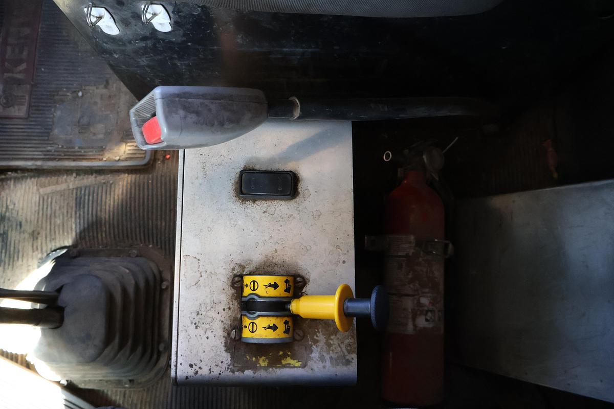 Used 2008 KENWORTH W900