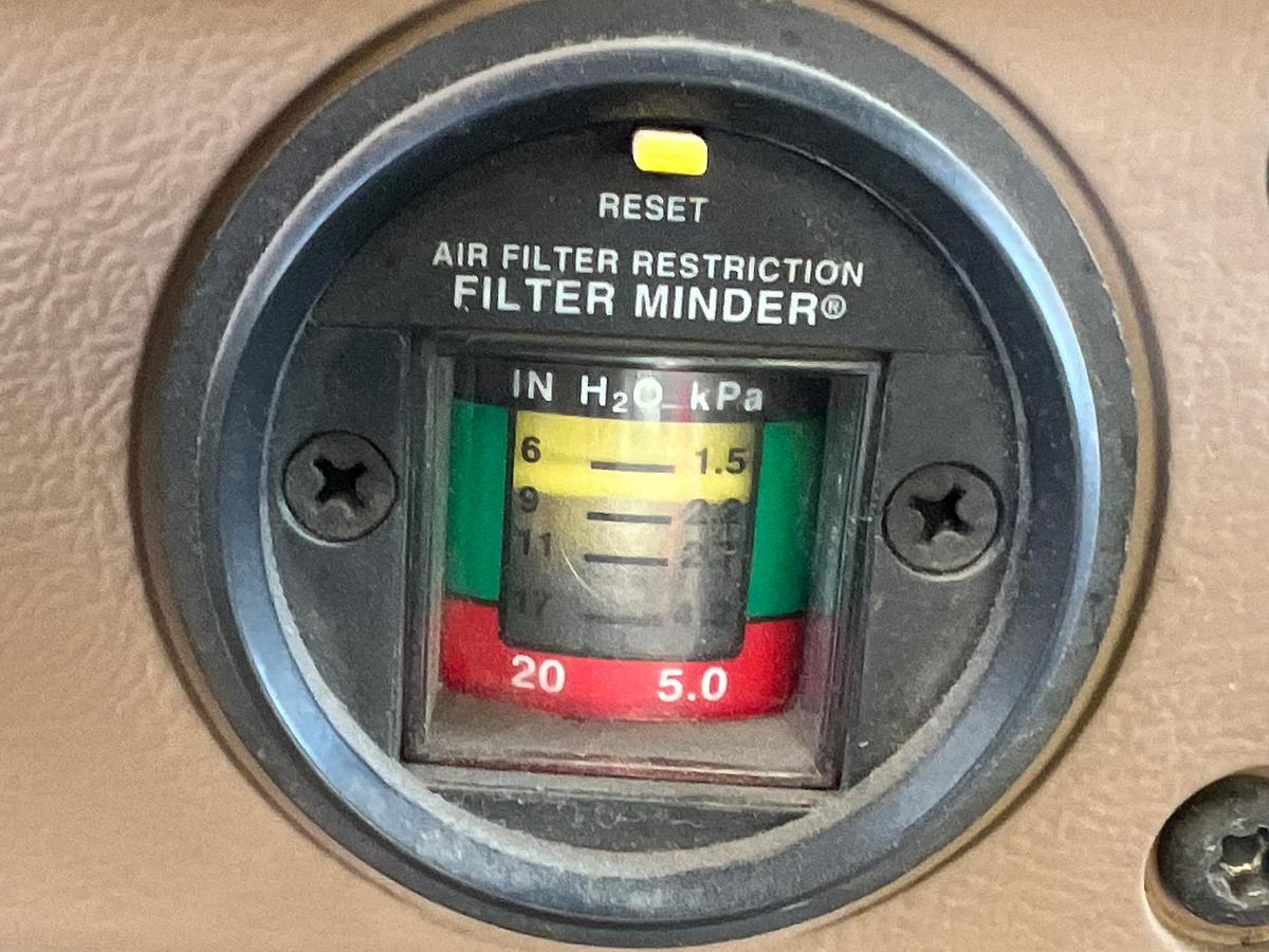 Used 2005 MACK CV713 Granite Dump Truck