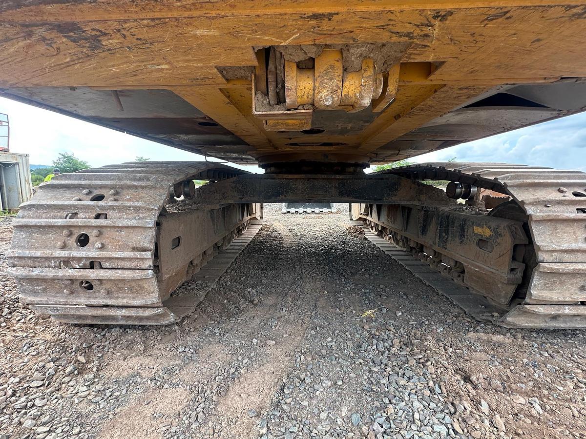 Used 2023 DEERE 670P