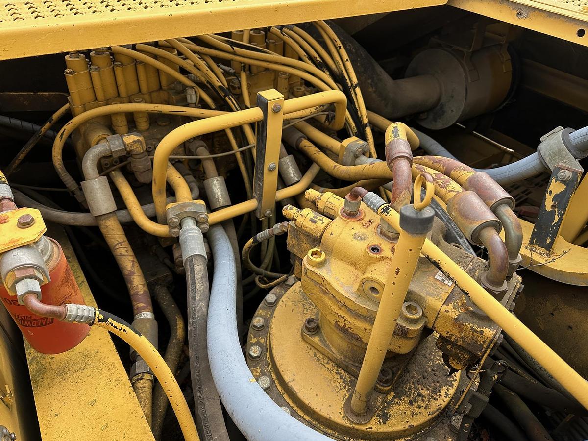 Used 1998 CATERPILLAR 330BL