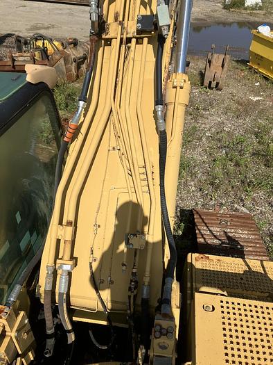 Used 2003 CATERPILLAR 325CL